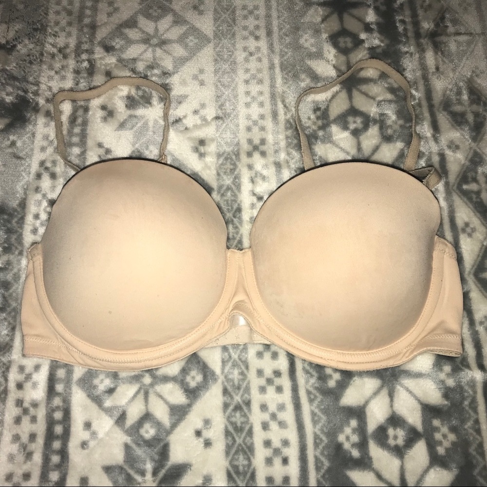 Cream Victoria’s Secret Push-Up Bra